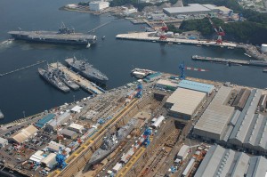 1280px-USS_Kitty_Hawk_at_Yokosuka